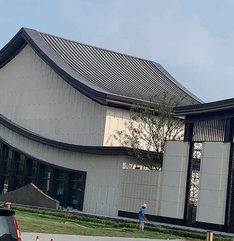 四川金属屋面板的常见类型有哪些？